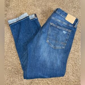 Women’s Aeropostale athletic skinny jeans
